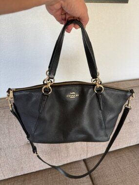 Coach Small Kelsey F28993 Black Pebbled Leather Satchel Gold Hardware